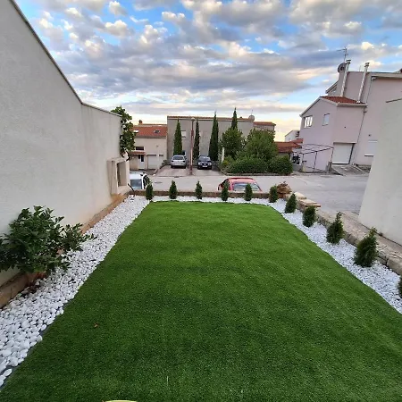 M Apratment Apartment